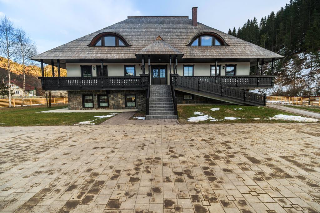 Pensiunea La Moară Fundu Moldovei Exterior foto