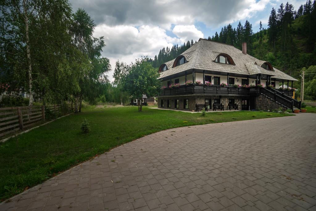 Pensiunea La Moară Fundu Moldovei Exterior foto