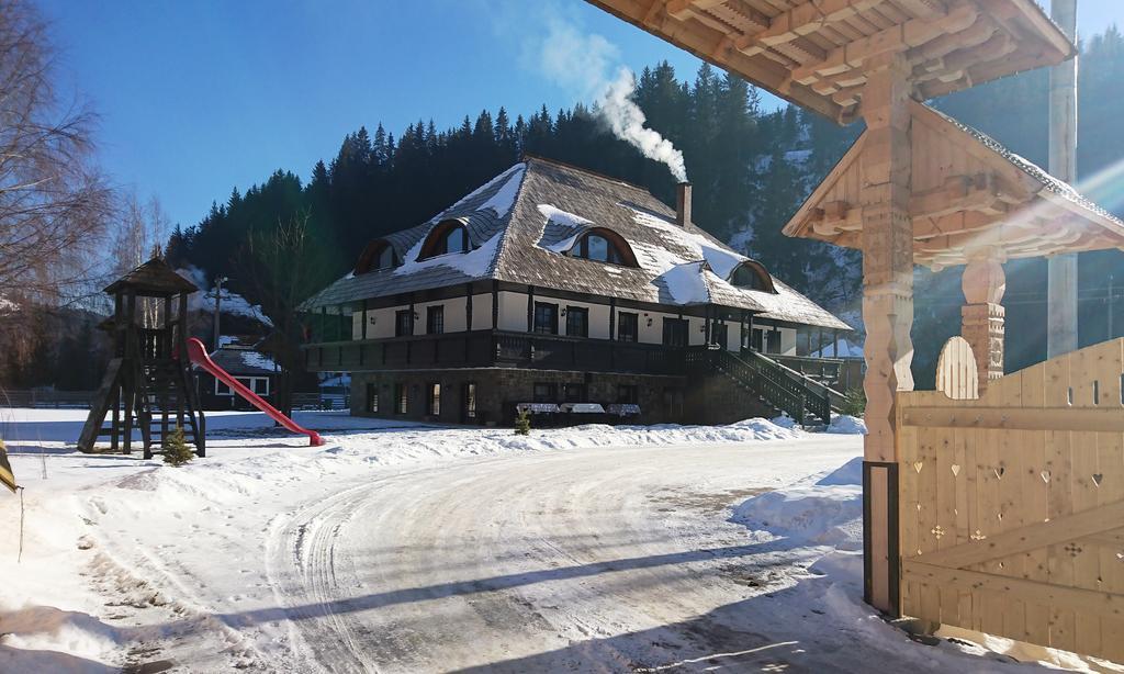 Pensiunea La Moară Fundu Moldovei Exterior foto