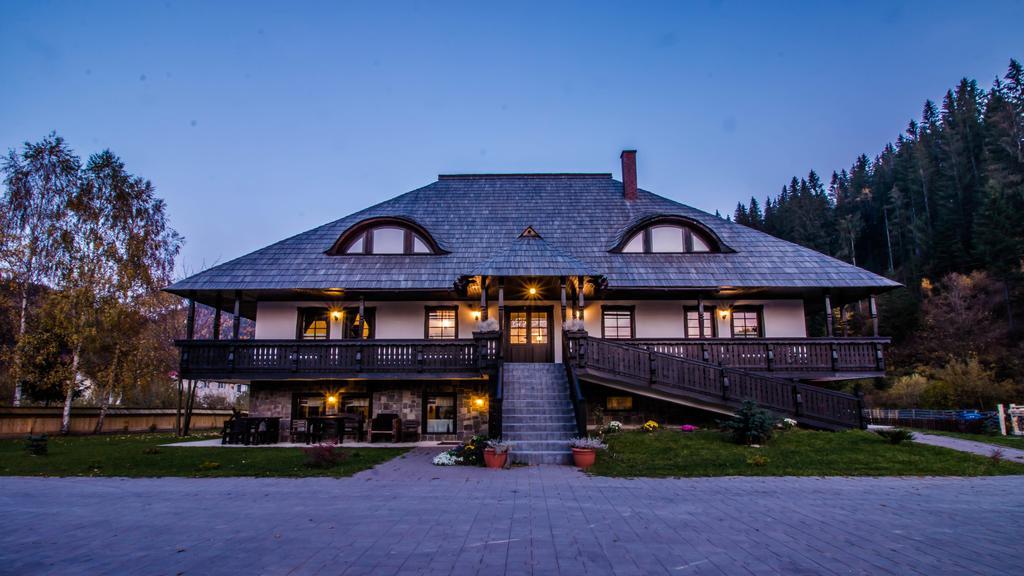 Pensiunea La Moară Fundu Moldovei Exterior foto