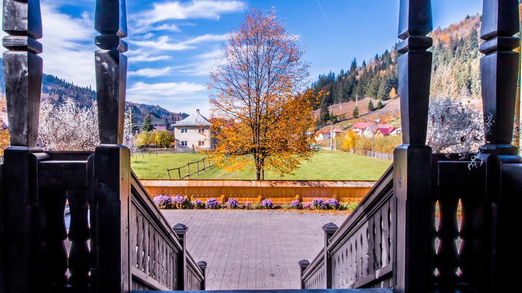 Pensiunea La Moară Fundu Moldovei Exterior foto